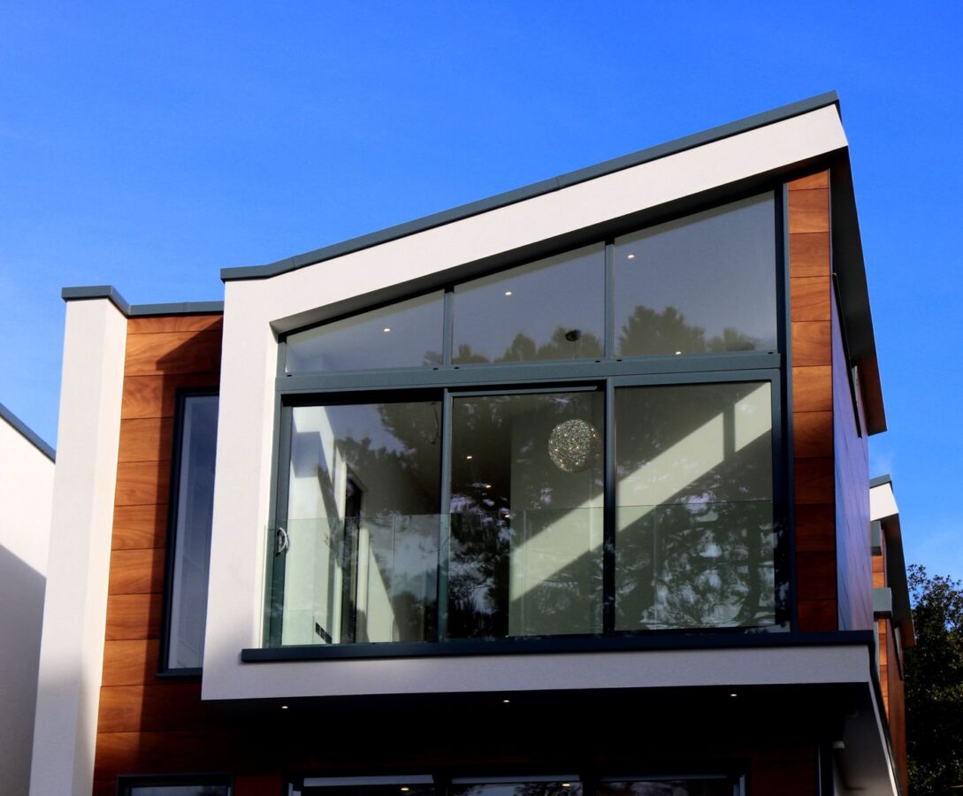Skyline Ridge Contemporary